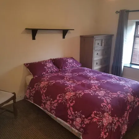 Gardiner Place Townhouse * Birr